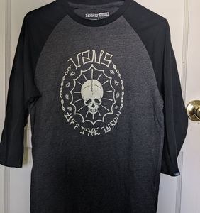 Vans Off the Wall skull shirt